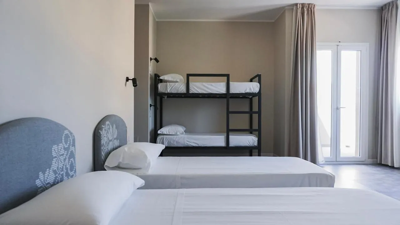Piccolo Catalunya Hostel Alghero 0*,
